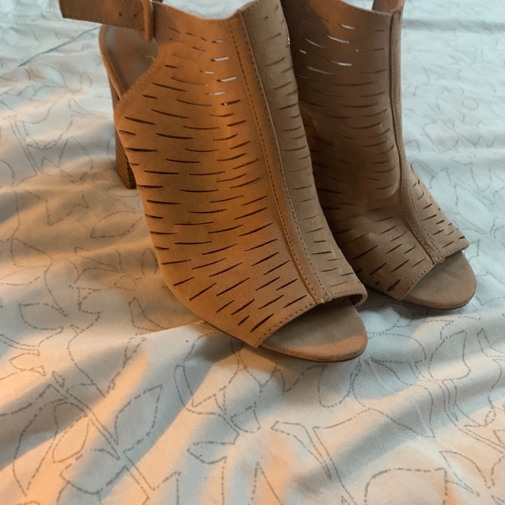 Shoes - Picture 2 of 2